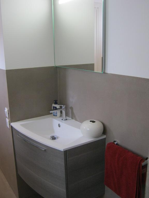 Single Room with Private Bathroom