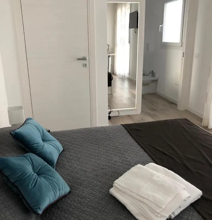 Padua Suite-1